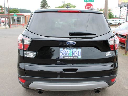 Used 2018 Ford Escape SEL w/ Ford Safe & Smart Package AWD/4WD image 5