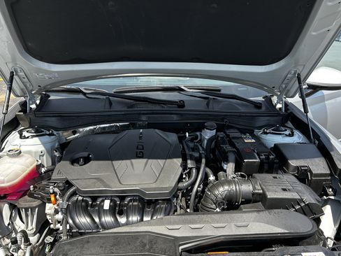 Used 2025 Hyundai Sonata SEL FWD image 11
