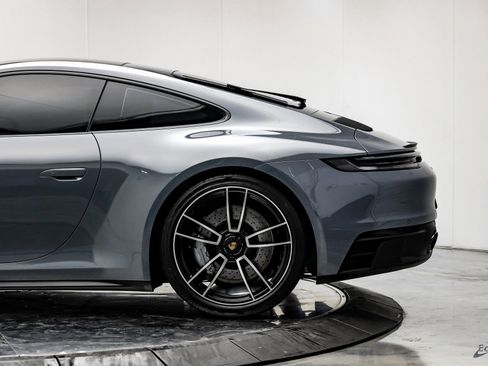 Used 2024 Porsche 911 Carrera GTS image 7