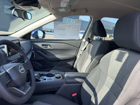 New 2026 Nissan Rogue SV AWD/4WD image 26