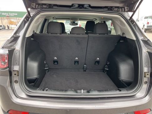Used 2022 Jeep Compass Sport AWD/4WD image 39