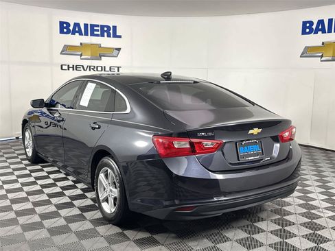 Used 2022 Chevrolet Malibu LS FWD image 3