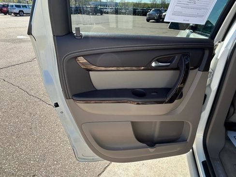 Used 2015 GMC Acadia Denali AWD/4WD image 14