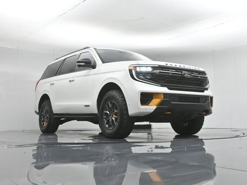 Certified 2025 Ford Expedition Tremor AWD/4WD image 53