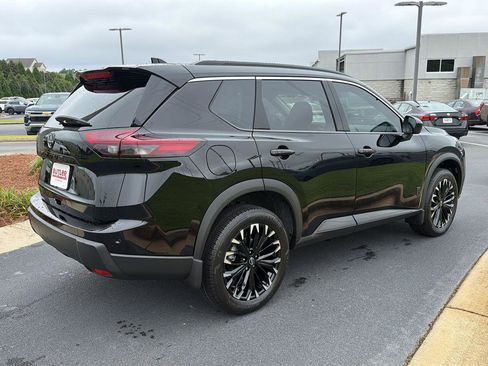 New 2026 Nissan Rogue SV FWD image 6