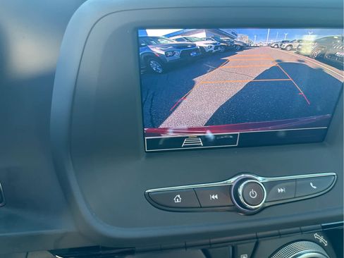 Used 2023 Chevrolet Camaro LT RWD image 5