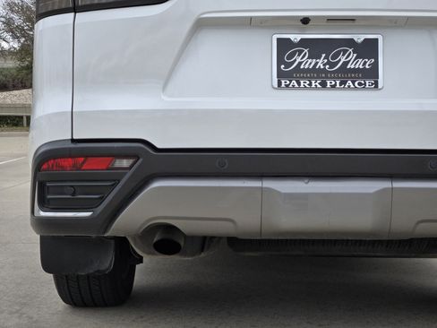 Used 2023 Lexus LX 600 4WD w/ Interior Upgrade Package image 17