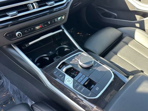 Used 2023 BMW 330i Sedan w/ Driving Assistance Package image 37