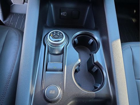 New 2026 Ford Explorer Active w/ Active Comfort Package image 25