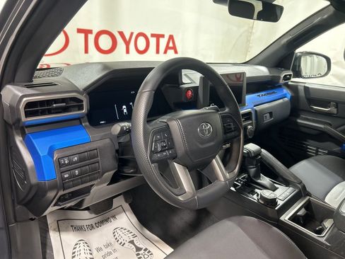 Used 2025 Toyota Tacoma SR5 image 26