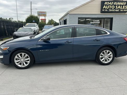 Used 2019 Chevrolet Malibu LT image 8