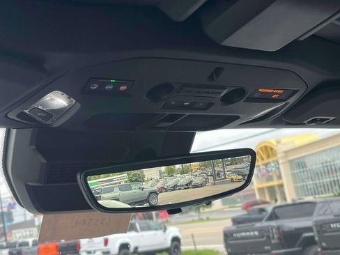 New 2025 GMC Hummer EV 3X w/ Battery Pack, 24 Module Pack image 30