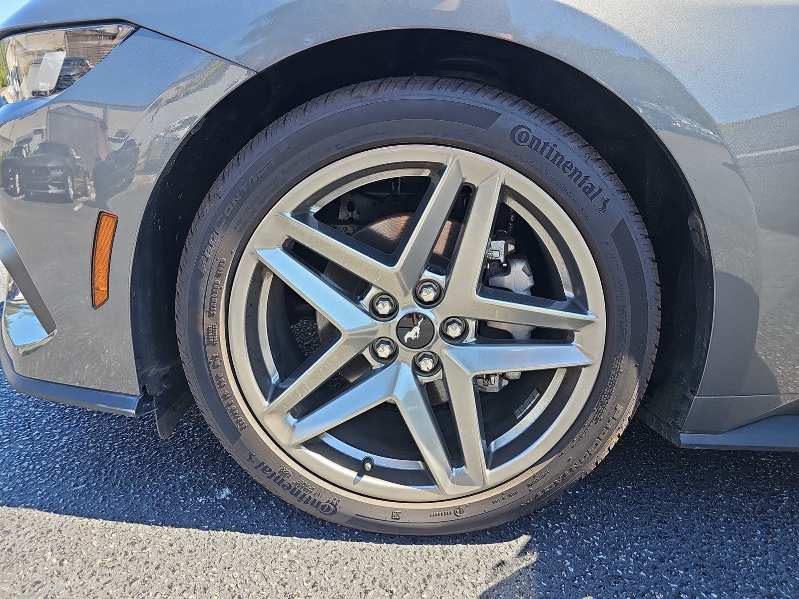 Used 2024 Ford Mustang Premium RWD image 33