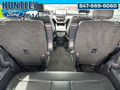 Used 2025 Ford Explorer ST AWD/4WD image 13