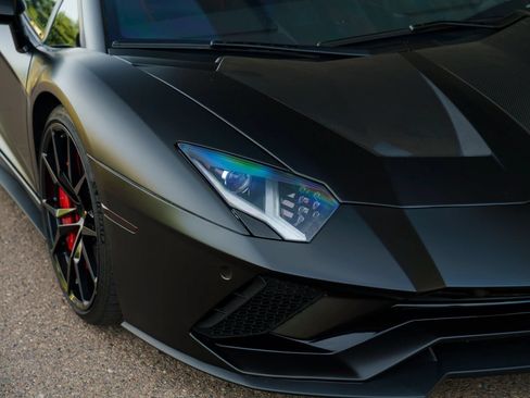 Used 2017 Lamborghini Aventador S AWD/4WD image 44