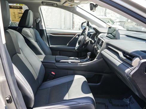 Used 2022 Lexus RX 350 FWD w/ Premium Package image 16