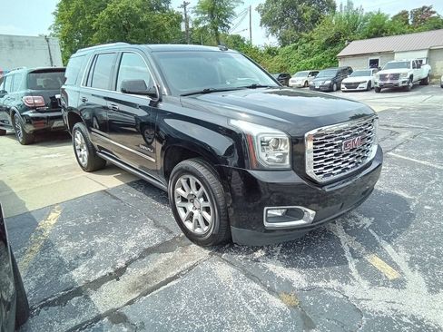 Used 2020 GMC Yukon Denali w/ Open Road Package AWD/4WD image 2