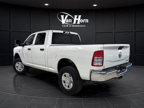 Used 2024 RAM 3500 Tradesman w/ Chrome Appearance Group AWD/4WD image 5