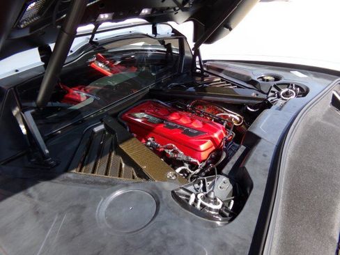 Used 2024 Chevrolet Corvette Stingray Preferred Cpe w/ Z51 Performance Package RWD image 14