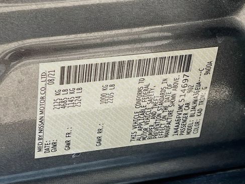 Used 2021 Nissan Maxima Platinum w/ Sport Mat Group FWD image 34
