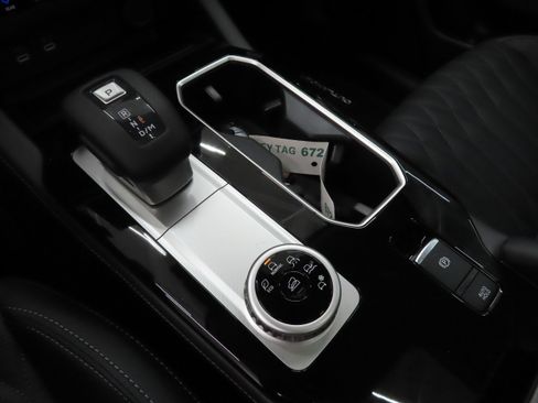 New 2026 Mitsubishi Outlander SEL FWD image 15