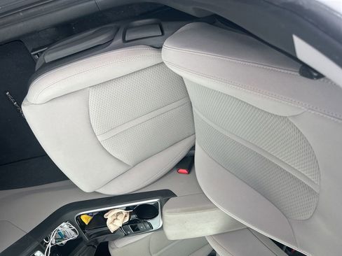 Used 2019 Hyundai Sonata SEL w/ Tech Package 02 FWD image 6