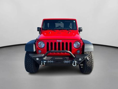 Used 2018 Jeep Wrangler Unlimited Sport S AWD/4WD image 2