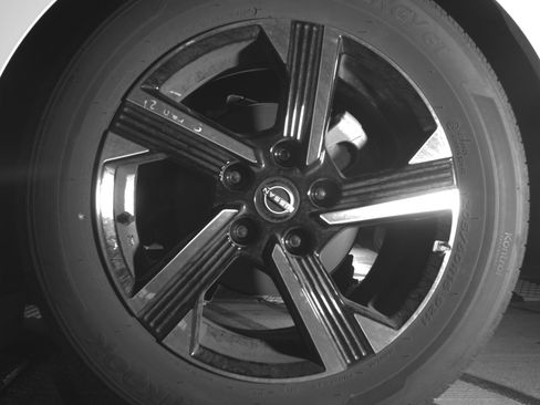 Used 2025 Nissan Sentra SV image 14