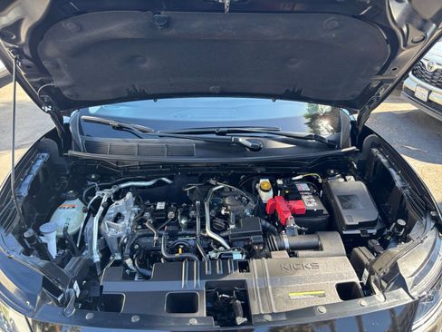 Used 2026 Nissan Kicks SR AWD/4WD image 31