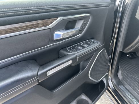 Used 2020 RAM 1500 Laramie AWD/4WD image 14