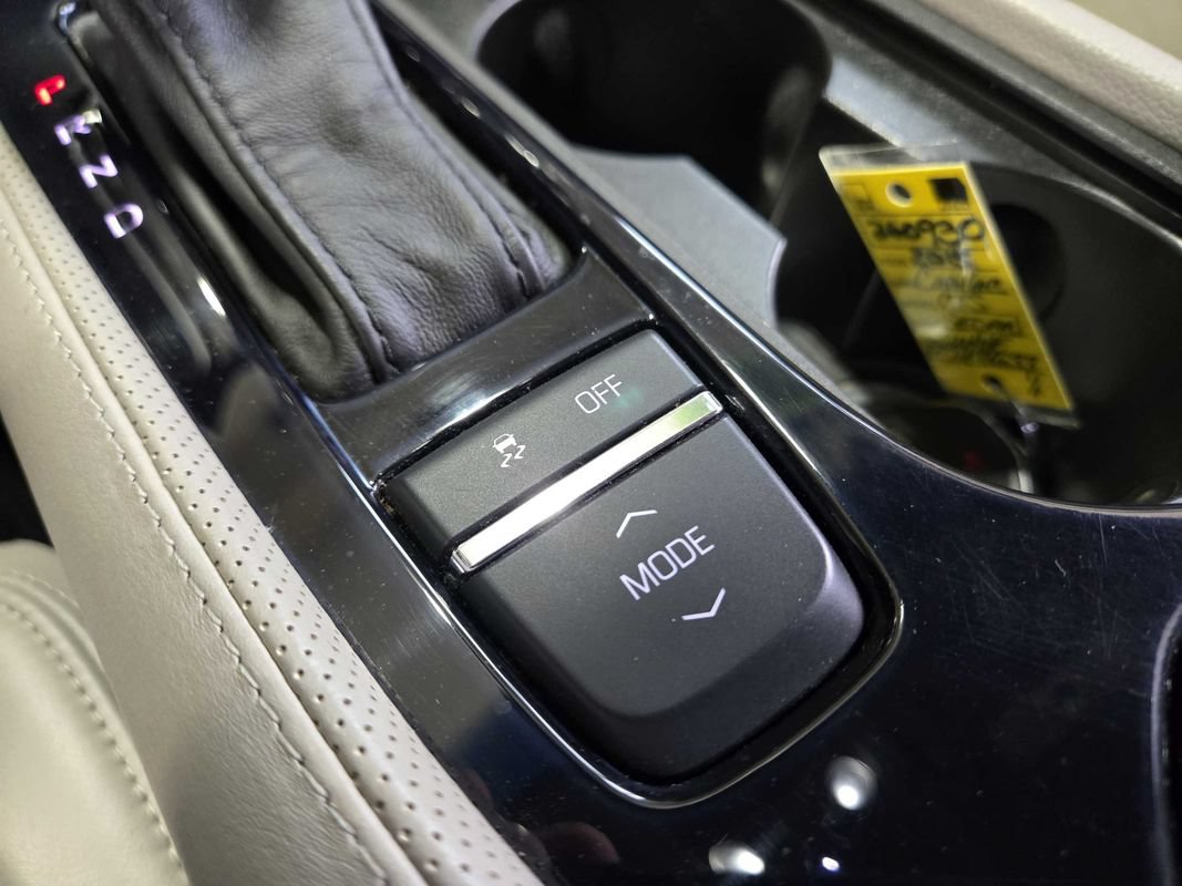 Used 2015 Cadillac CTS AWD Sedan w/ Seating Package image 21
