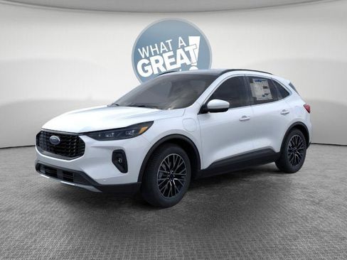 New 2025 Ford Escape SE w/ PHEV Premium Package image 1
