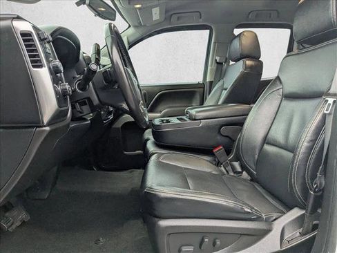 Used 2018 Chevrolet Silverado 1500 LT w/ All Star Edition image 18