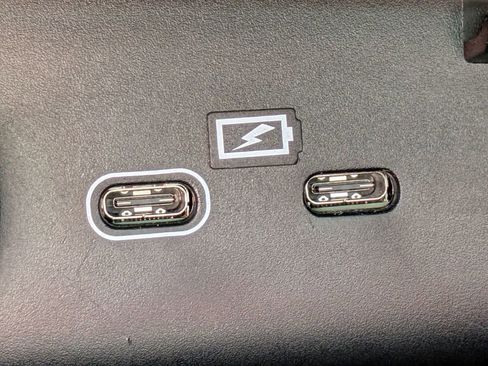 Certified 2023 Volvo XC40 B4 Plus w/ Driver Assist Package FWD image 23