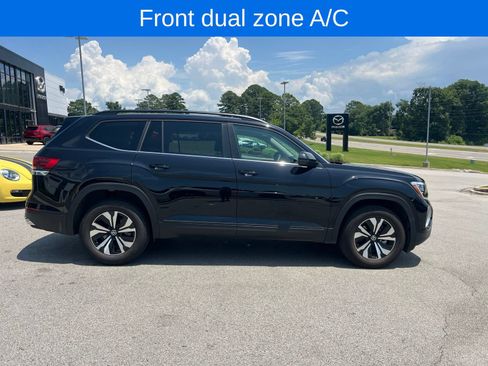 Certified 2026 Volkswagen Atlas SE FWD image 5