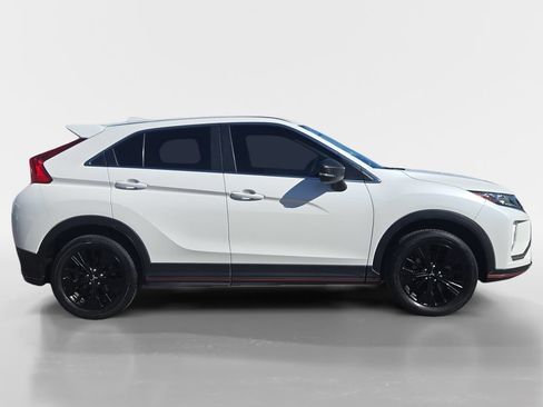 Used 2020 Mitsubishi Eclipse Cross LE FWD image 6