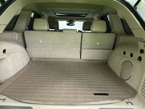 Used 2018 Jeep Grand Cherokee Overland image 29