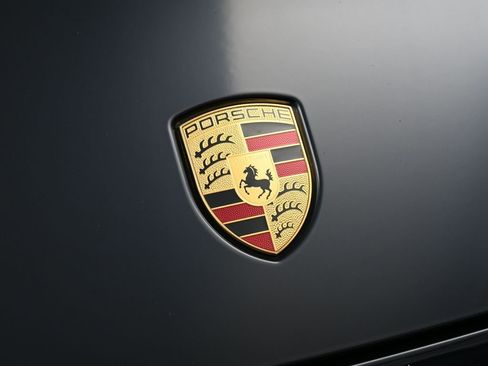 Certified 2020 Porsche Cayenne image 13