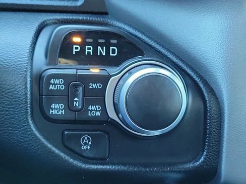 Used 2020 RAM 1500 Big Horn AWD/4WD image 32