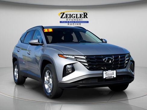 Certified 2023 Hyundai Tucson SEL AWD/4WD image 1