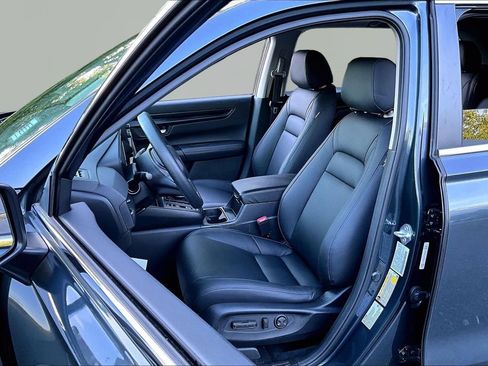 Used 2023 Honda CR-V EX image 17