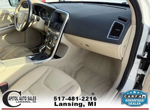 Used 2015 Volvo XC60 T6 image 19