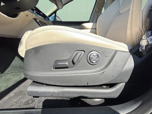 Certified 2026 Genesis GV70 2.5T image 19