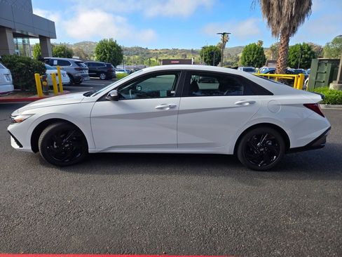 Certified 2026 Hyundai Elantra Sport image 5