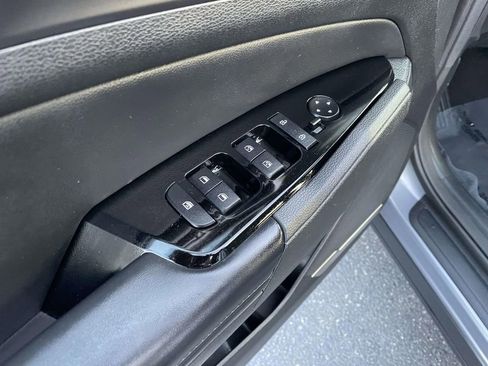 Used 2023 Kia Sportage EX image 27