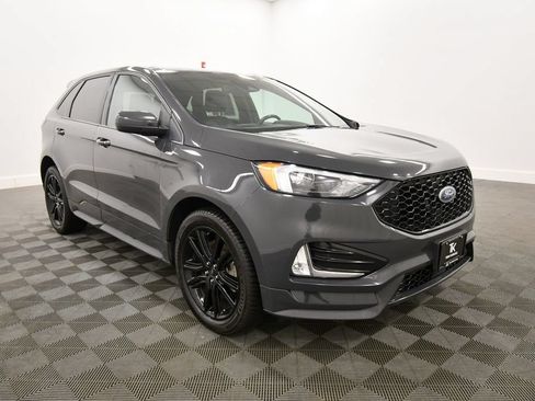 Used 2021 Ford Edge ST-Line w/ Cold Weather Package AWD/4WD image 10