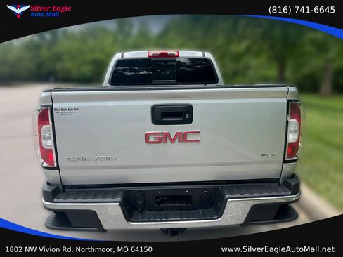 Used 2016 GMC Canyon SLT w/ Driver Alert Package AWD/4WD image 3