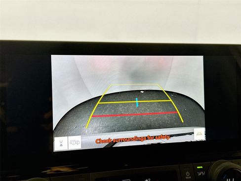 Certified 2024 Toyota Grand Highlander XLE image 25