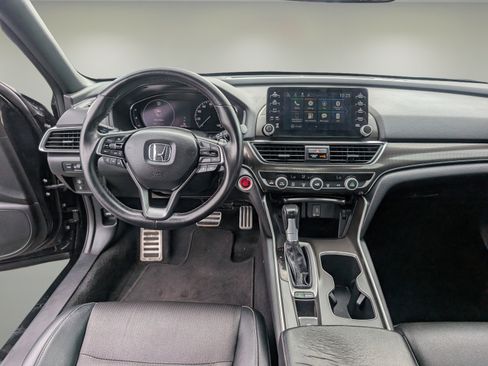 Used 2018 Honda Accord Sport image 12