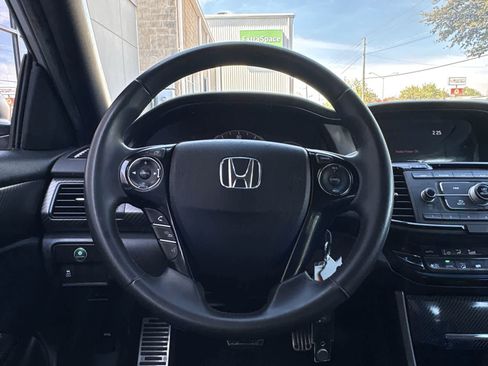 Used 2016 Honda Accord Sport image 27